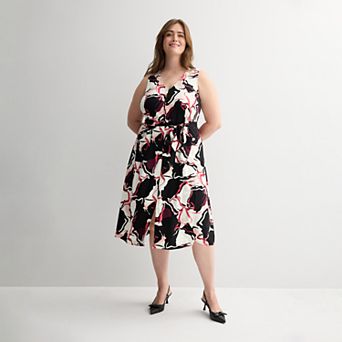 Plus Size Nine West V-Neck Midi Dress