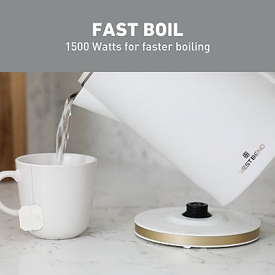 West Bend Timeless 1.5 Liter Electric Kettle