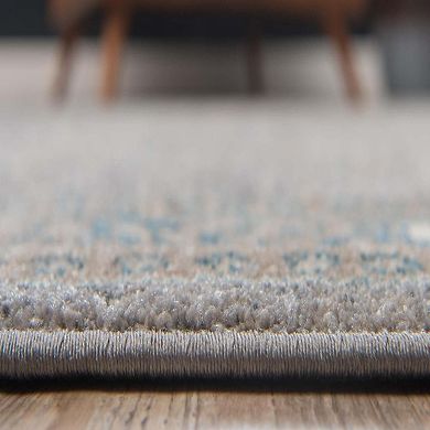Unique Loom Kasern Salzburg Throw Rug