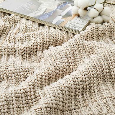 Unikome Ultra Soft Plush Lightweight Summer Blanket