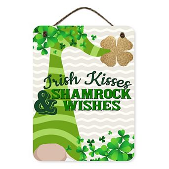 COURTSIDE MARKET Irish Kisses & Shamrock Hanging Sign