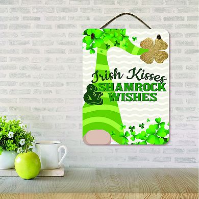 COURTSIDE MARKET Irish Kisses & Shamrock Hanging Sign