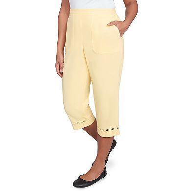 Women's Alfred Dunner Dotted Trim Capri Pants