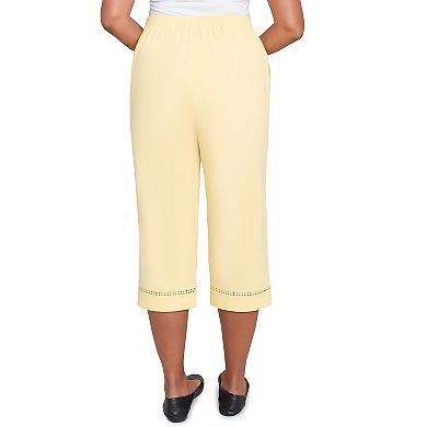 Women's Alfred Dunner Dotted Trim Capri Pants