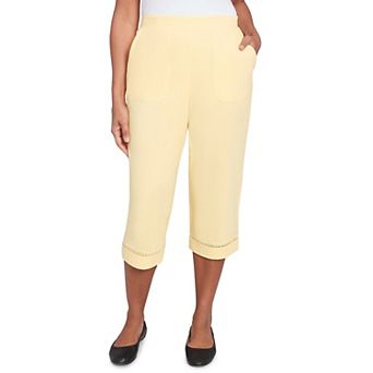 Women's Alfred Dunner Dotted Trim Capri Pants