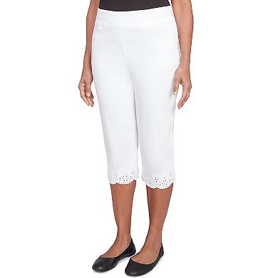 Women's Alfred Dunner Eyelet Cuff Capri Pants