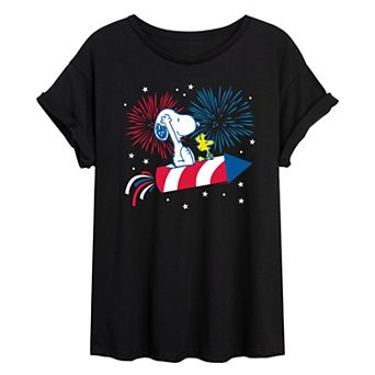 Juniors' Peanuts Snoopy & Woodstock Fireworks Oversized Tee