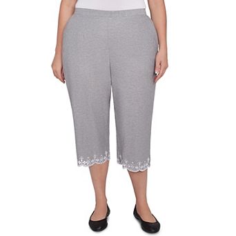 Plus Size Alfred Dunner Eyelet Embroidered Capri Pants