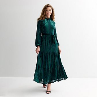 Women's Maison Tara Velvet Jacquard Maxi Dress