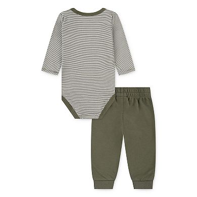 Baby Boys Nike Essentials Long Sleeve Striped Bodysuit & Pants 2-Piece Set