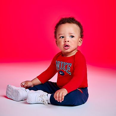 Baby Boys Nike Game Day Bodysuit & Joggers 2-Piece Set