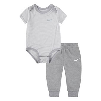 Baby Boys Nike Striped Bodysuit & Joggers 2 pc Set