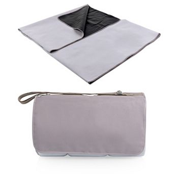 Oniva XL Outdoor Water-resistant Picnic Blanket Tote
