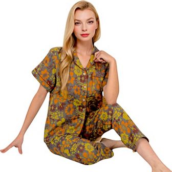 Women's Floral Print Short Sleeve Pajama Set with Button-Up Top and Piping Details