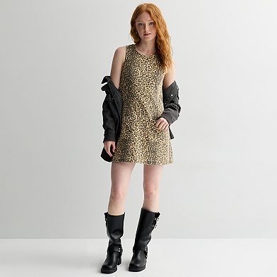 Juniors' Tinseltown Patch Pocket Shift Dress