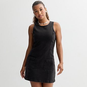 Juniors' Tinseltown Patch Pocket Shift Dress