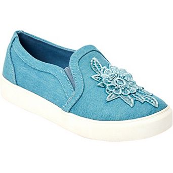 Comfortview Women's The Skyla Slip On Sneaker