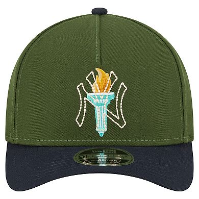 Men's New Era Dark Green New York Yankees City Feature 9FORTY A-Frame Adjustable Hat