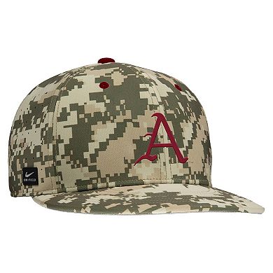 Men's Nike Digital Camo Arkansas Razorbacks On-Field Baseball Performance Fitted Hat