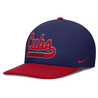 Men's Nike Royal/Red Chicago Cubs Pro Performance Snapback Hat