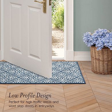 Laura Ashley Austell Two-Tone All Loop Tufted Machine-Washable Skid-Resistant Runner