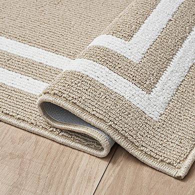 Nautica Double Line Border Tufted Runner
