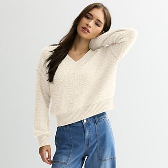 Juniors' SO® Long Sleeve Drop Shoulder V-Neck Pullover Sweater