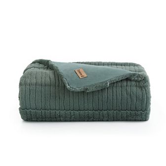 Bearpaw Gilmore Faux Fur Throw Blanket