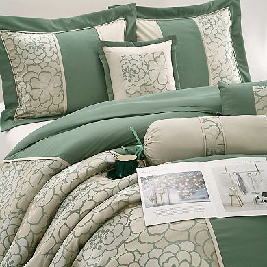 Nanshing Sibyl 7-Piece Floral Comforter Set
