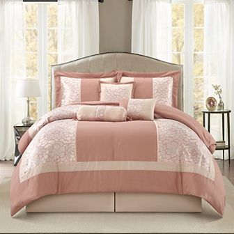 Nanshing Sibyl 7 pc Floral Comforter Set
