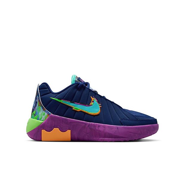 Nike LeBron Witness IX Girls Basketball Sneakers