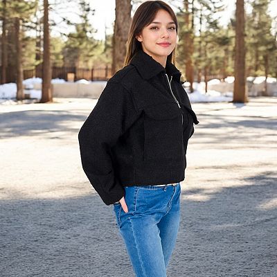 Women's Zip-Up Collared Jacket with Front Flap Pockets