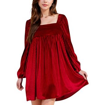 Women's Long Sleeve Dress with Chic Design and Flattering Fit