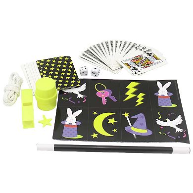 4M: KidzLabs Magic Kit Learn 12 Magic Tricks Sleight of Hand Set