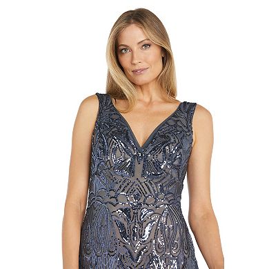 Petite R&M Richards Long Beaded Dress With Contrast Lining Sleeveless V-Neck With Godet Skirt