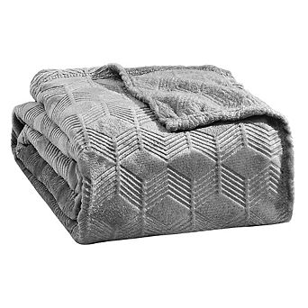 Luxury Chevron Plush Blanket Ultra-Soft Fleece, 100% Polyester, Perfect for Couch or Bed