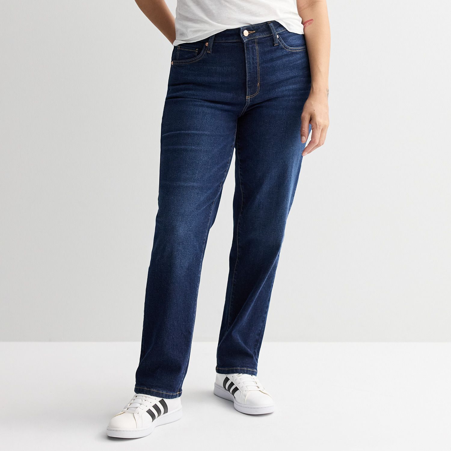 Женские джинсы Sonoma Goods For Life Curvy High-Rise Straight Leg, цвет: Яркая тёмная варка — фото 1