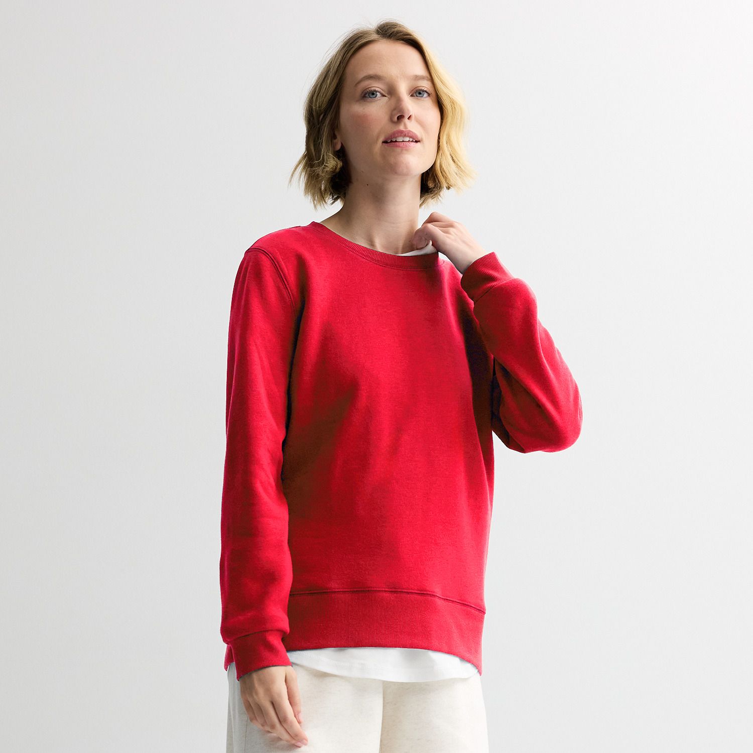 Tek Gear Women's Ultrasoft Fleece Crewneck Sweatshirt (Chicago RED, XL Tall) : Buy Online at Best Price in KSA - Souq is now