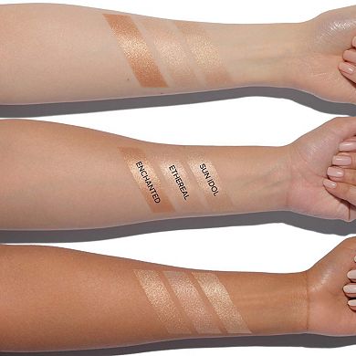 Glow Seeker Champagne Gold Powder Highlighter