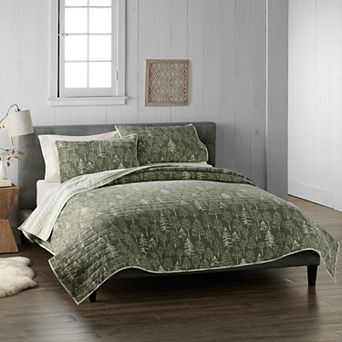 Cuddl Duds® Green Trees Flannel Quilt Set
