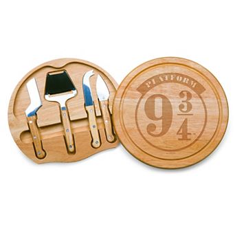 Toscana Harry Potter Platform 9 3/4 Circo Cheese Cutting Board & Tools Set