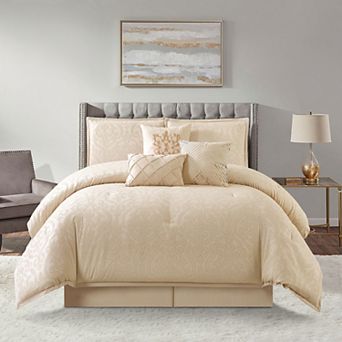 Nanshing Velveeta 7 pc Comforter Set