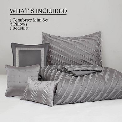 Madison Park Reeve 7-piece Comforter Set with Throw Pillows
