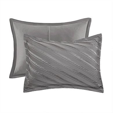 Madison Park Reeve 7-piece Comforter Set with Throw Pillows