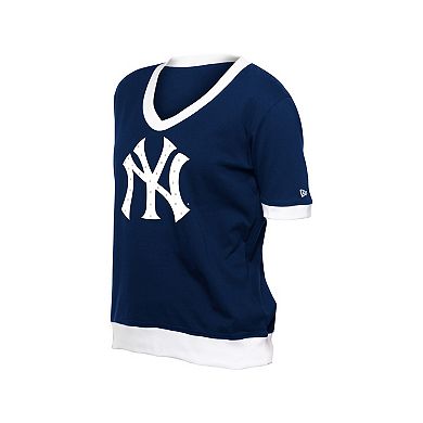 Women's�New Era Navy New York Yankees Game Day Rhinestone V-Neck T-Shirt