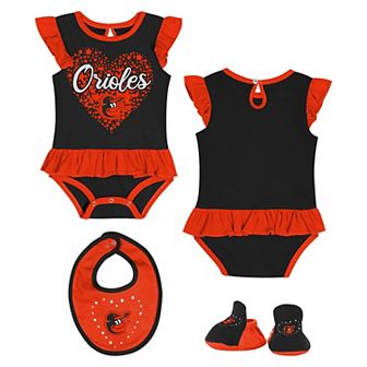 "Newborn Black Baltimore Orioles Fan Cheer Bodysuit, Bib & Bootie Set"