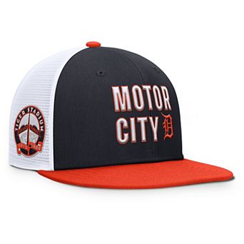 Men's Nike Navy Detroit Tigers Pro Trucker Snapback Hat