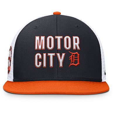 Men's Nike Navy Detroit Tigers Pro Trucker Snapback Hat