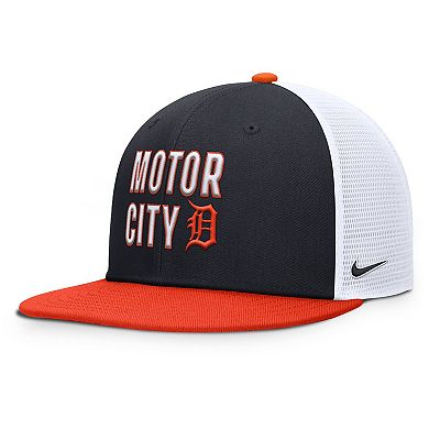 Men's Nike Navy Detroit Tigers Pro Trucker Snapback Hat