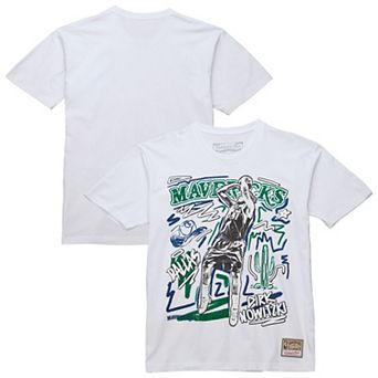 Men's Mitchell & Ness Dirk Nowitzki White Dallas Mavericks Hardwood Classics Chalked Up T-Shirt
